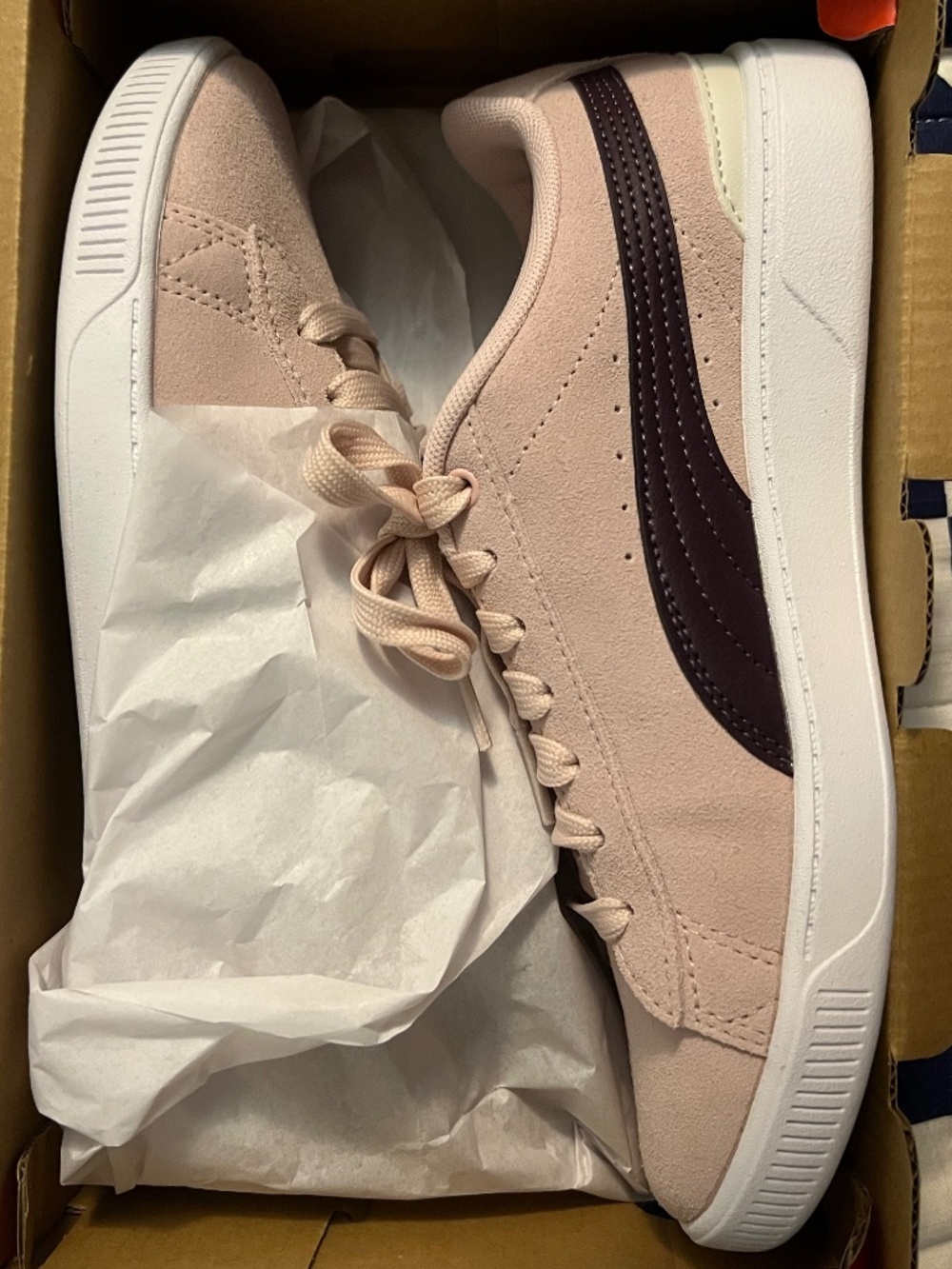 PUMA Vikky, size 6 women's, pink/mauve, new in box